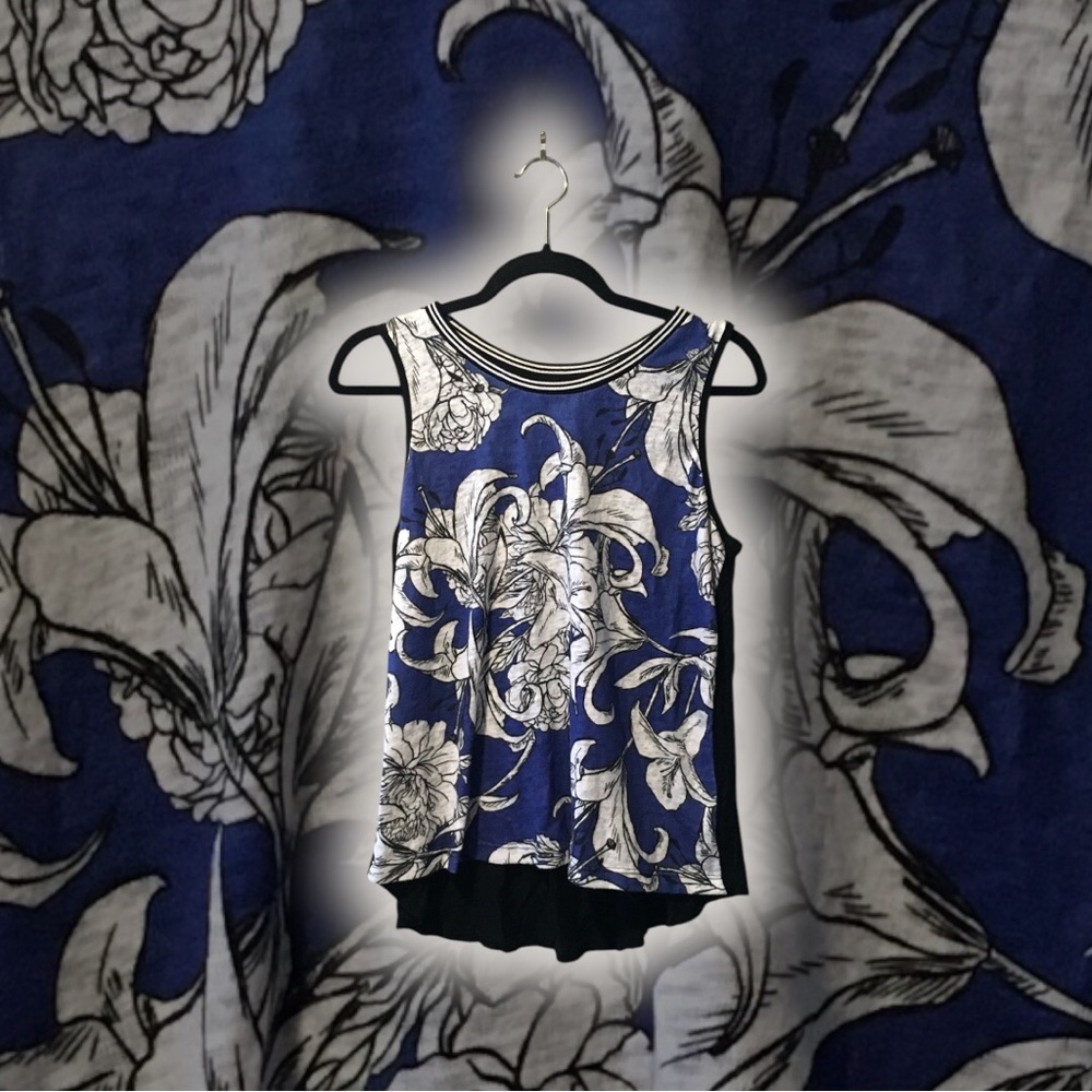Yuni Floral Sleeveless Top